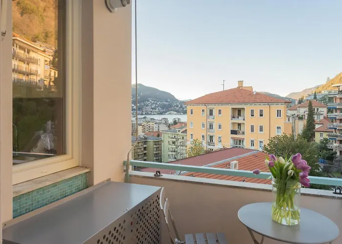Apartament White View